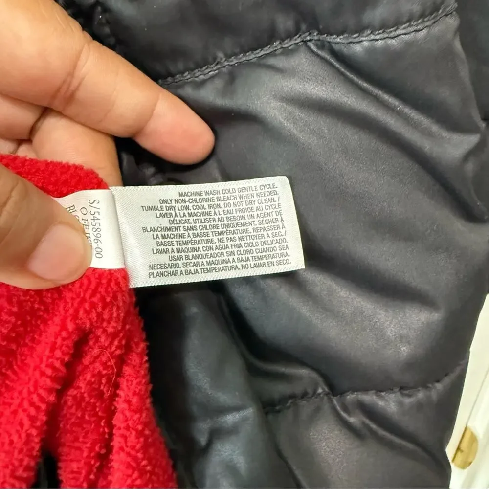 Old Navy Hooded Puffer Jacket with Bright Red Interior Black Size 3T